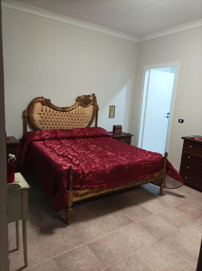 Casa Di Raffaella Hotel Torre Annunziata Bagian luar foto